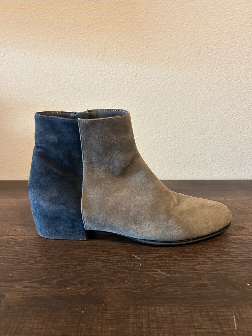 Van Eli Two-Toned Ankle Boots